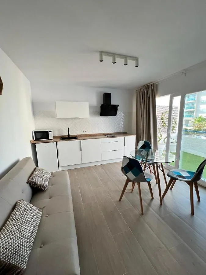 Apartment Apartamentos Buganvilla Roquetas De Mar Spain